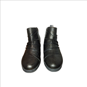 Earth Origins Natalie Leather Booties Size 8